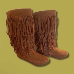 3-Layered Fringe Suede Boots - Like New